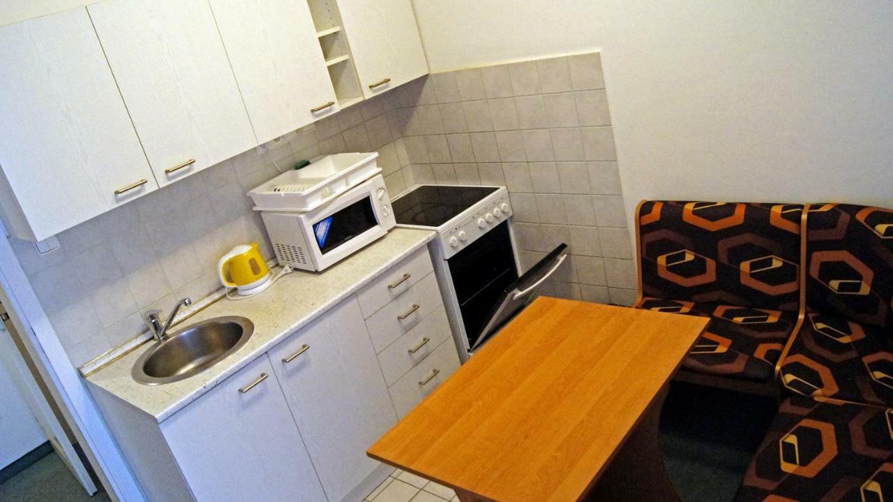 Km House Cerny Most Ostello Praga Esterno foto