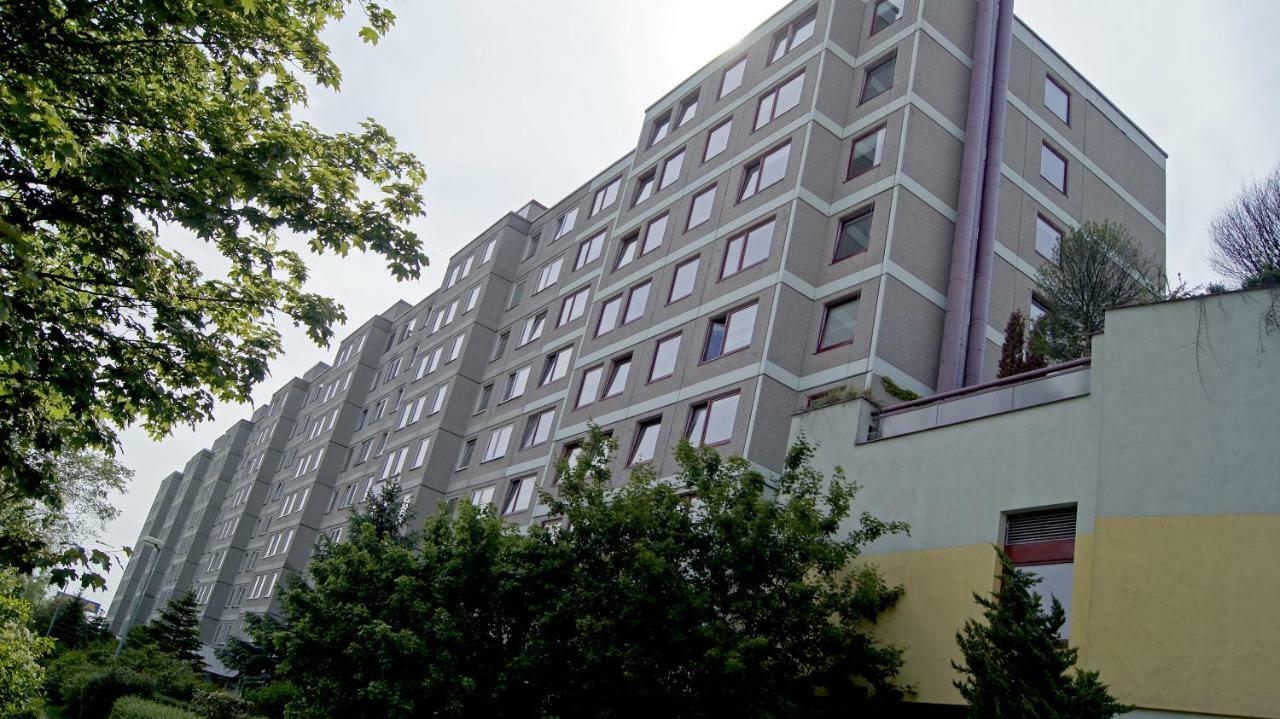 Km House Cerny Most Ostello Praga Esterno foto